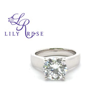 Elegant Tapered Solitaire Diamond Ring