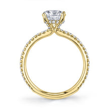 Round Cut Classic Engagement Ring - Maryam