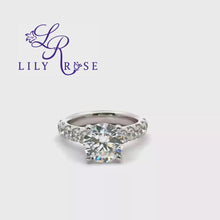 Round Brilliant Cut Diamond Platinum Engagement Ring