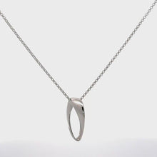 Elegant Silver Pendant Necklace